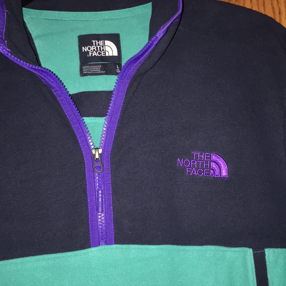 ❤️❤️NWT Gorgeous size Large  North Face 1/4 Fleece - Picture 2 of 8
